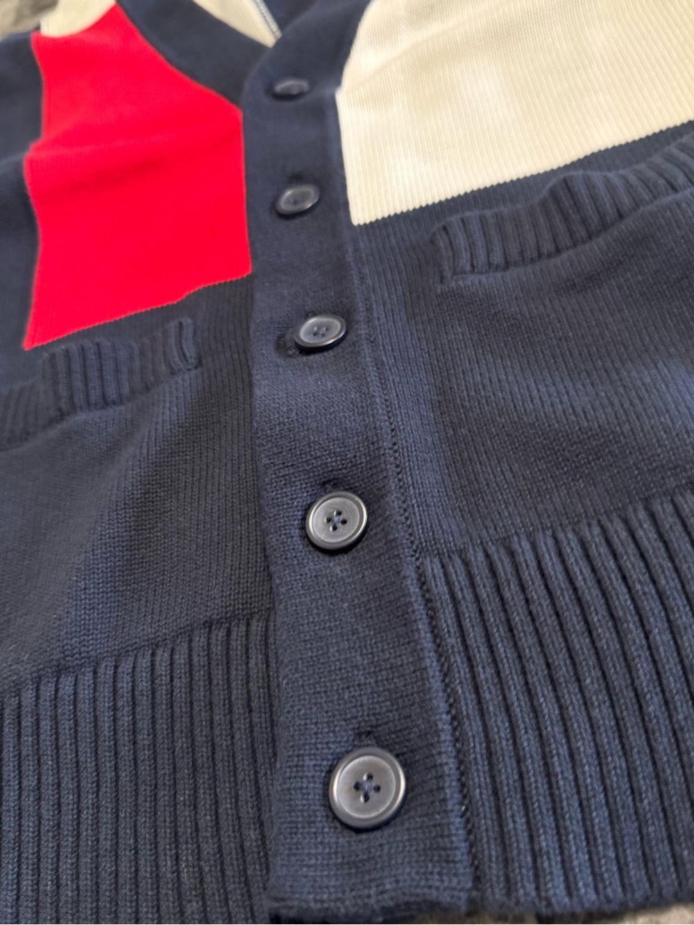 Tommy Hilfiger Men's Navy, Red & White Colorblock Cardigan - Picture 3 of 7